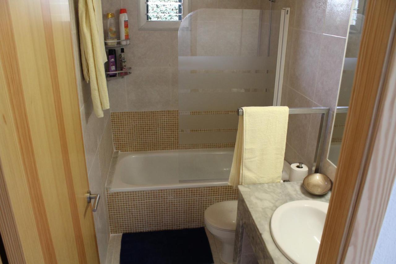Apartamento Ideal En Cala'N Blanes, Ciudadela กาลาเอนฟอร์กัต ภายนอก รูปภาพ