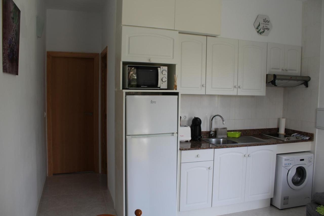 Apartamento Ideal En Cala'N Blanes, Ciudadela กาลาเอนฟอร์กัต ภายนอก รูปภาพ